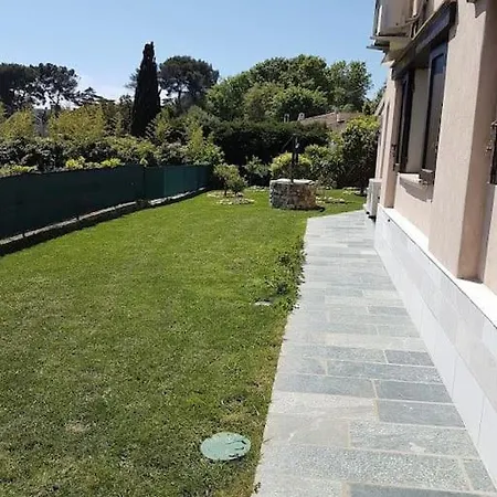Apartment Elegant-cosy 2p55m2 Dans Bas De Provencale !
