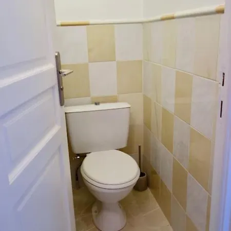 Elegant-cosy 2p55m2 Dans Bas De Provencale ! Apartment