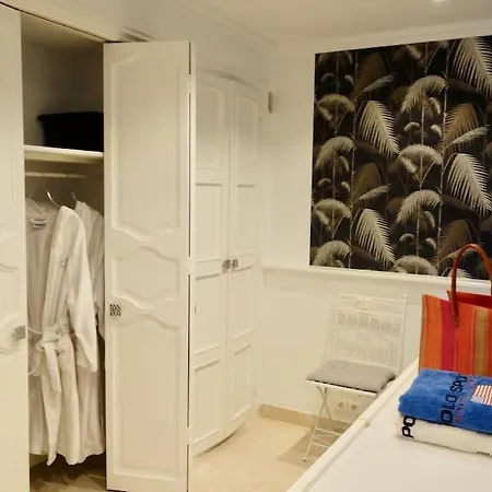 Apartment Elegant-cosy 2p55m2 Dans Bas De Provencale !