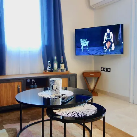 Elegant-cosy 2p55m2 Dans Bas De Provencale ! Apartment