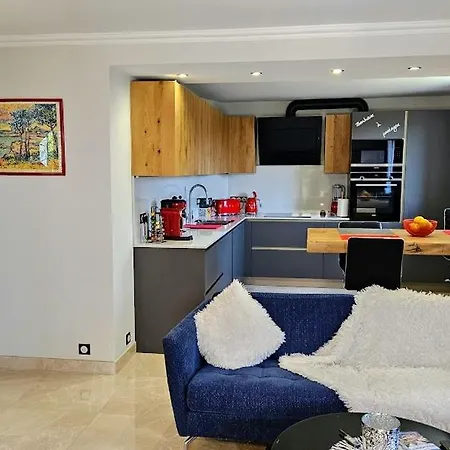 Apartment Elegant-cosy 2p55m2 Dans Bas De Provencale ! *