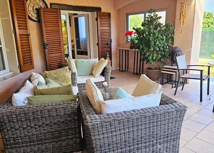 Elegant-cosy 2p55m2 Dans Bas De Provencale ! Appartamento *